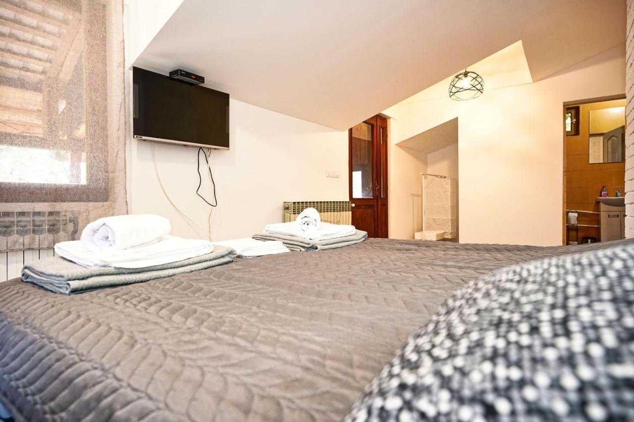 Zmaj Ognjeni Etno Concept Apartment Kupinovo Exterior foto