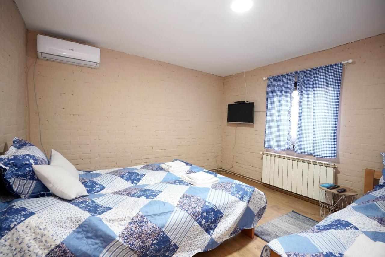 Zmaj Ognjeni Etno Concept Apartment Kupinovo Exterior foto